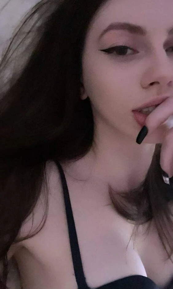 Фруктозка OnlyFans слив фото 50 21-30 лет 2026