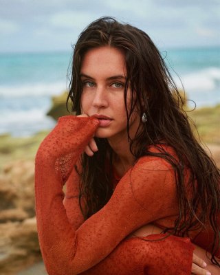 Brit Manuela OnlyFans слив фото 13 OnlyFans 2026