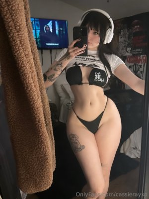 Cassierayxo OnlyFans слив фото 7 С большой попой 2026
