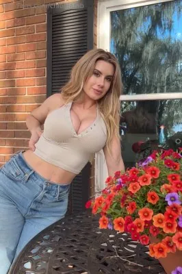 Chloe Lamb OnlyFans слив фото 13 OnlyFans 2026