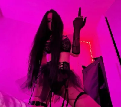 Hasservika OnlyFans слив фото 16 С большой попой 2026