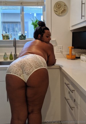 Iambaddie OnlyFans слив фото 23 Baddie 2026