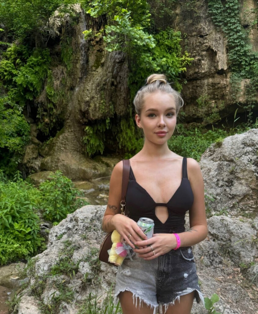 Слив Amlolliii OnlyFans слив фото 16 Блогерши 2026