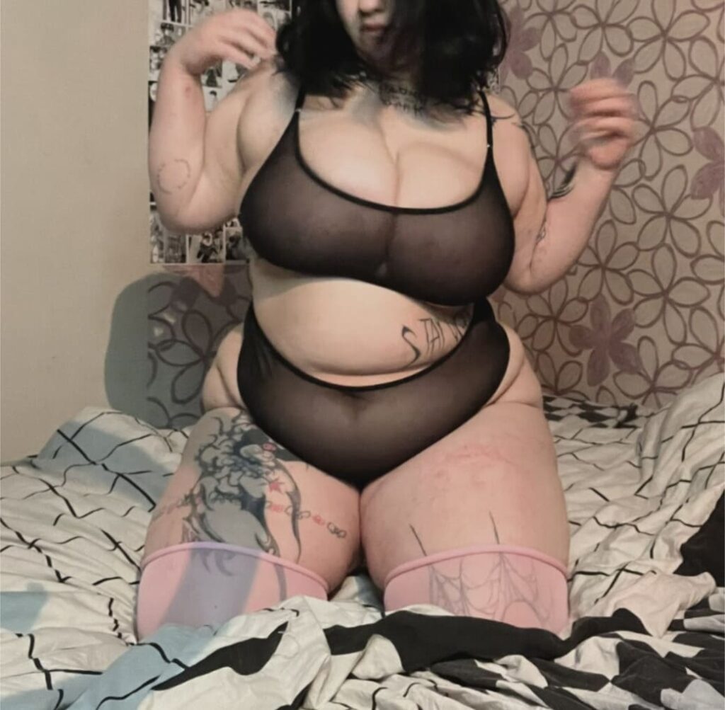 Слив Чмоня (Cchmonyaa) OnlyFans слив фото 22 Блогерши 2026