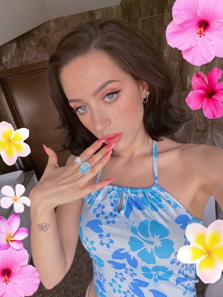 Слив Катя Клэп (Kate Clapp) OnlyFans слив фото 8 Дизайнеры 2026