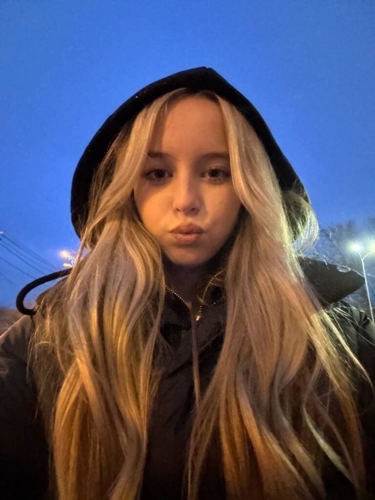 Слив Ксюша Авдеева из ШГШ OnlyFans слив фото 18 Актрисы 2026