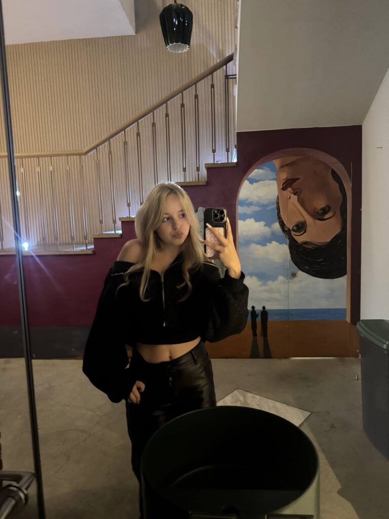 Слив Ксюша Авдеева из ШГШ OnlyFans слив фото 20 Актрисы 2026