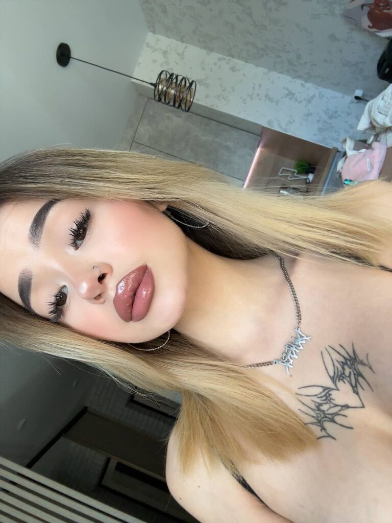 Слив Лейла Майерс (LeilaMiers) OnlyFans слив фото 12 Блогерши 2026