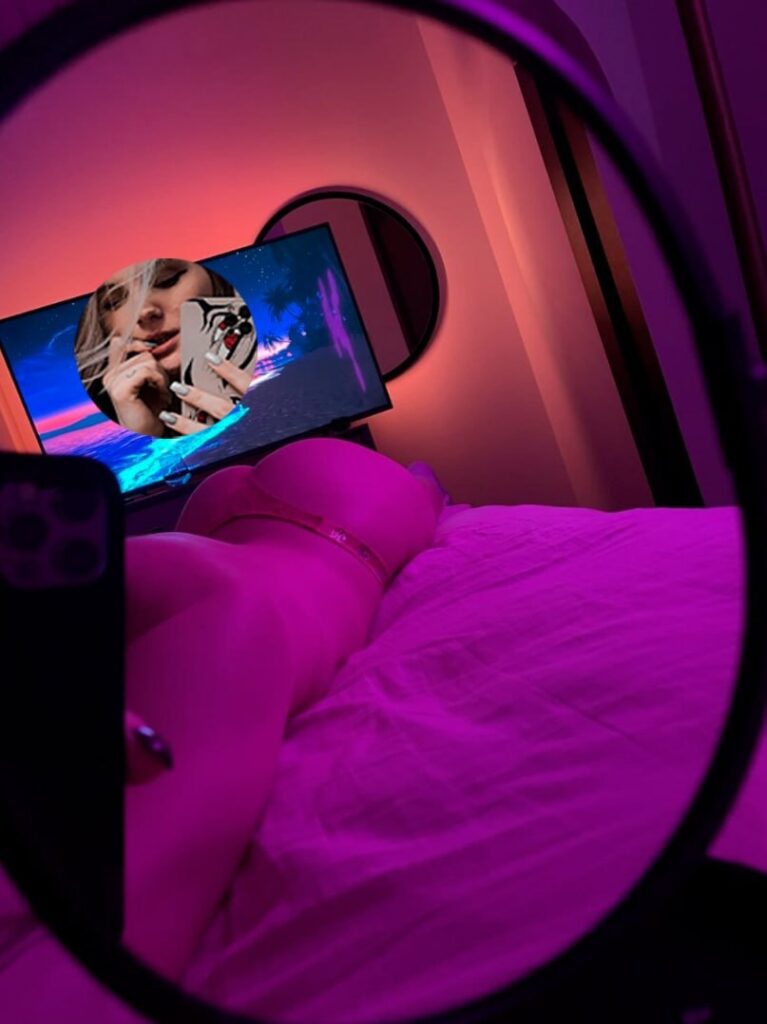 Слив Лерон Барон (Валерия Дроздова) OnlyFans слив фото 13 OnlyFans 2026