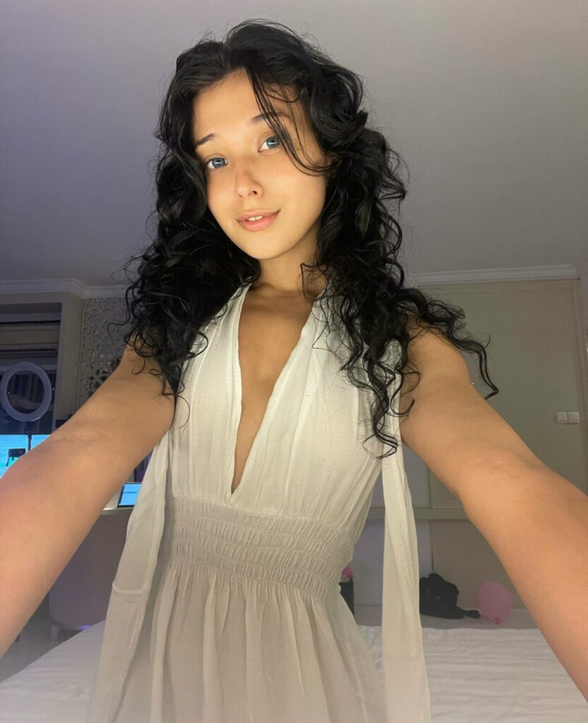 Слив Luna Kitsune OnlyFans слив фото 14 Косплей 2026