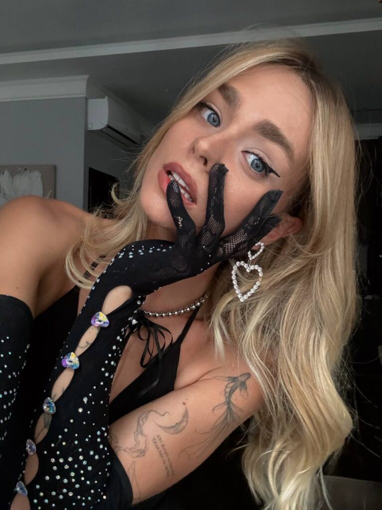 Слив Маха Горячева (Маха Все Круто) OnlyFans фото