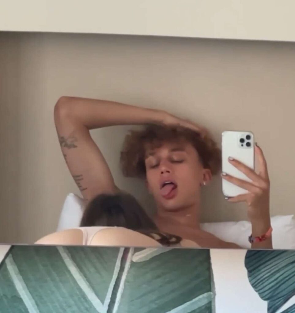 Слив Паша Сникерс OnlyFans слив фото 9 Блогерши 2026