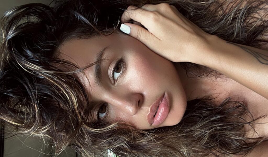 Слив Юлия Зиверт (Zivert) OnlyFans слив фото 10 Латекс/винил 2026