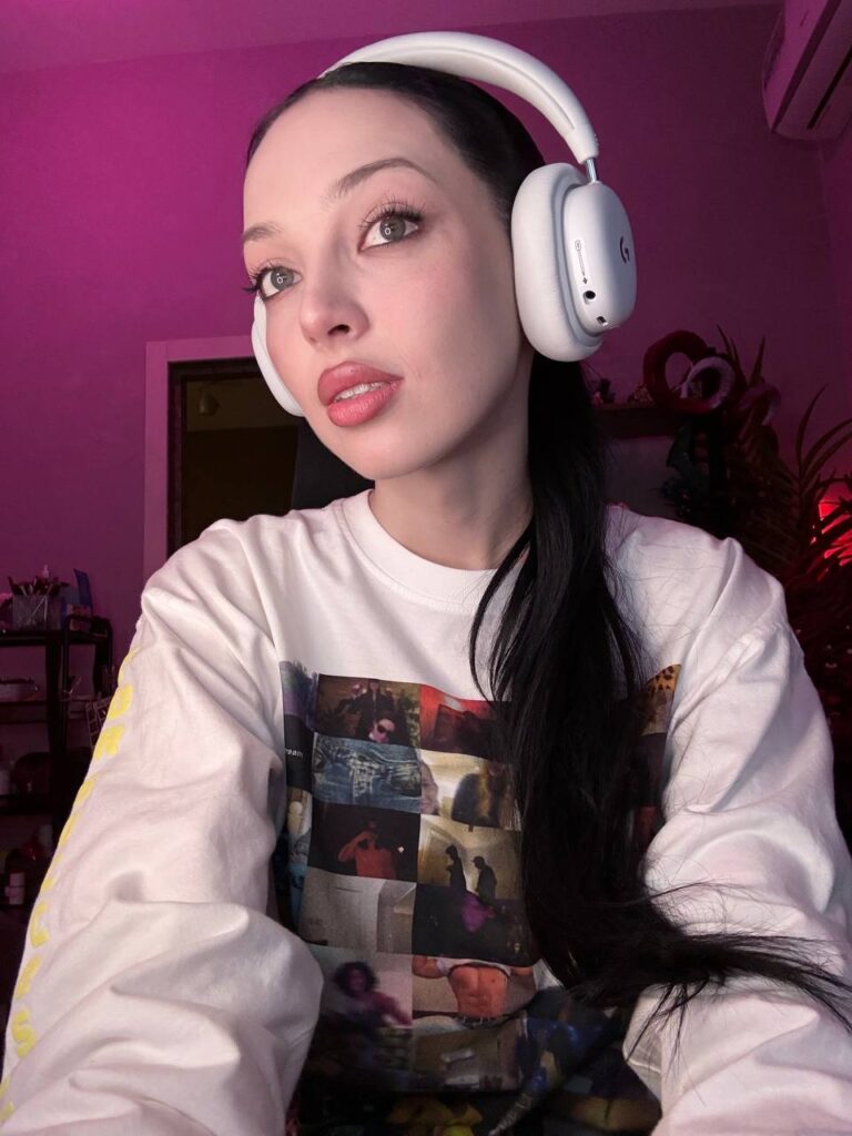 By Owl OnlyFans слив фото 26 Soft girl 2026