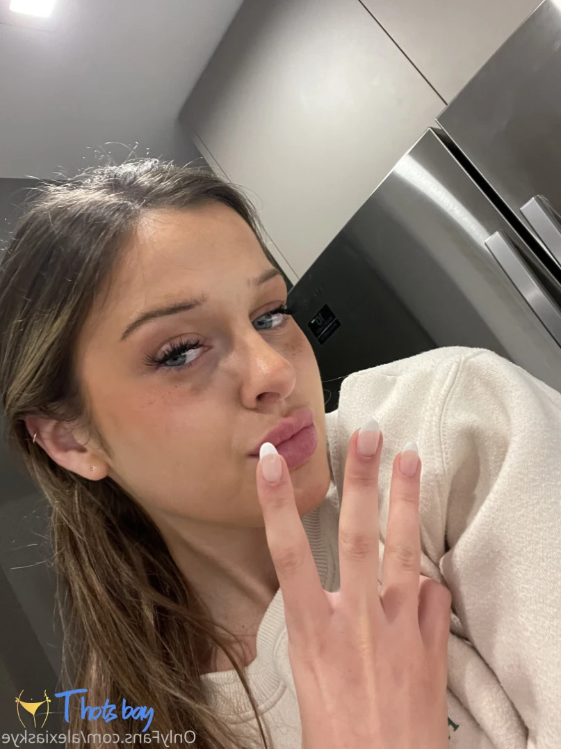 Alexia Skye OnlyFans слив фото 3 OnlyFans 2026