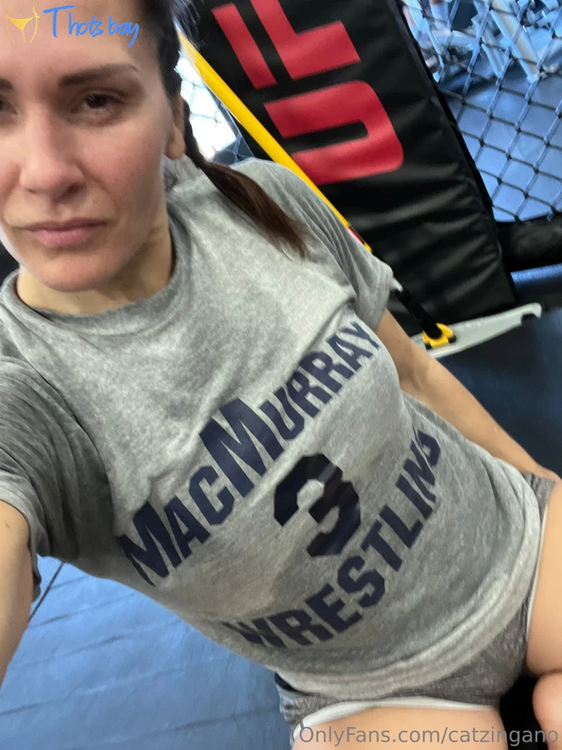 catzingano OnlyFans фото